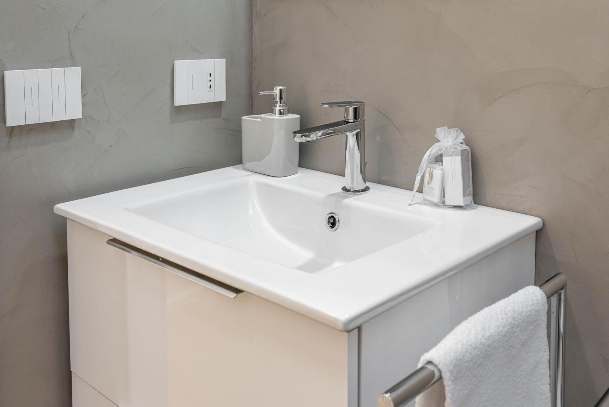 We Home - Romeo&Giulietta Luxury Retreat Verona Ngoại thất bức ảnh